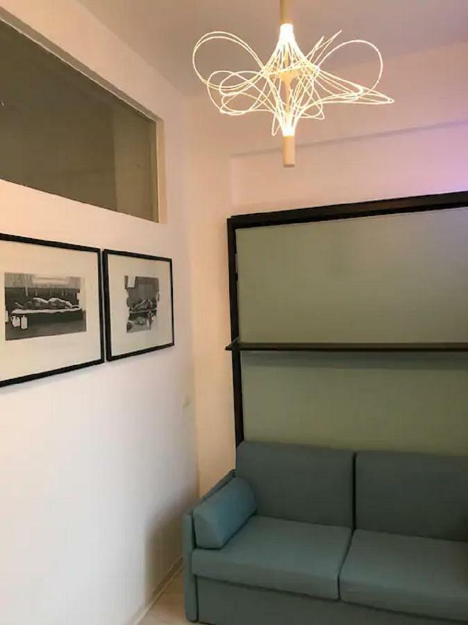 ℒovely & ℰlegant Studio Next To Duomo/Missori Milano Exteriör bild